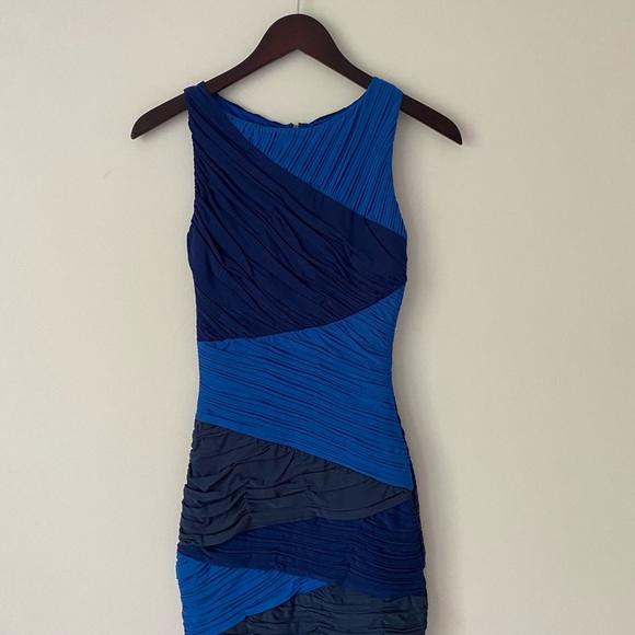 BCBG Max Azria Debra Blue Color Block Ruched Mini Cocktail Party Dress XS Petite - Picture 1 of 4